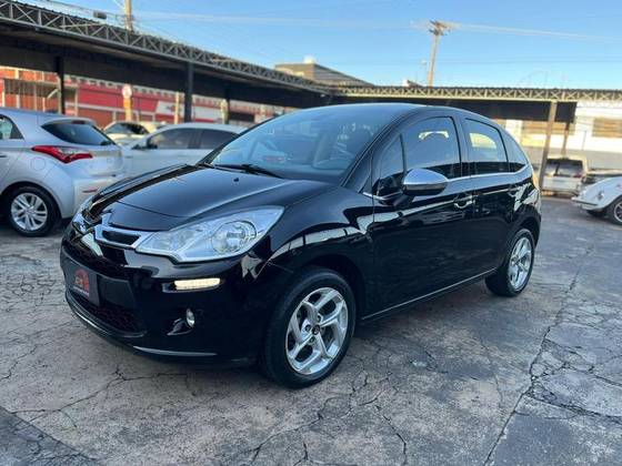 CITROËN C3 1.6 VTI 120 FLEX EXCLUSIVE EAT6
